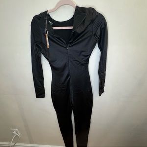 NEW NWT SKIMS SHINE ALL-IN-ONE CREW NECK LONG SLEEVE ONESIE ONYX SIZE S